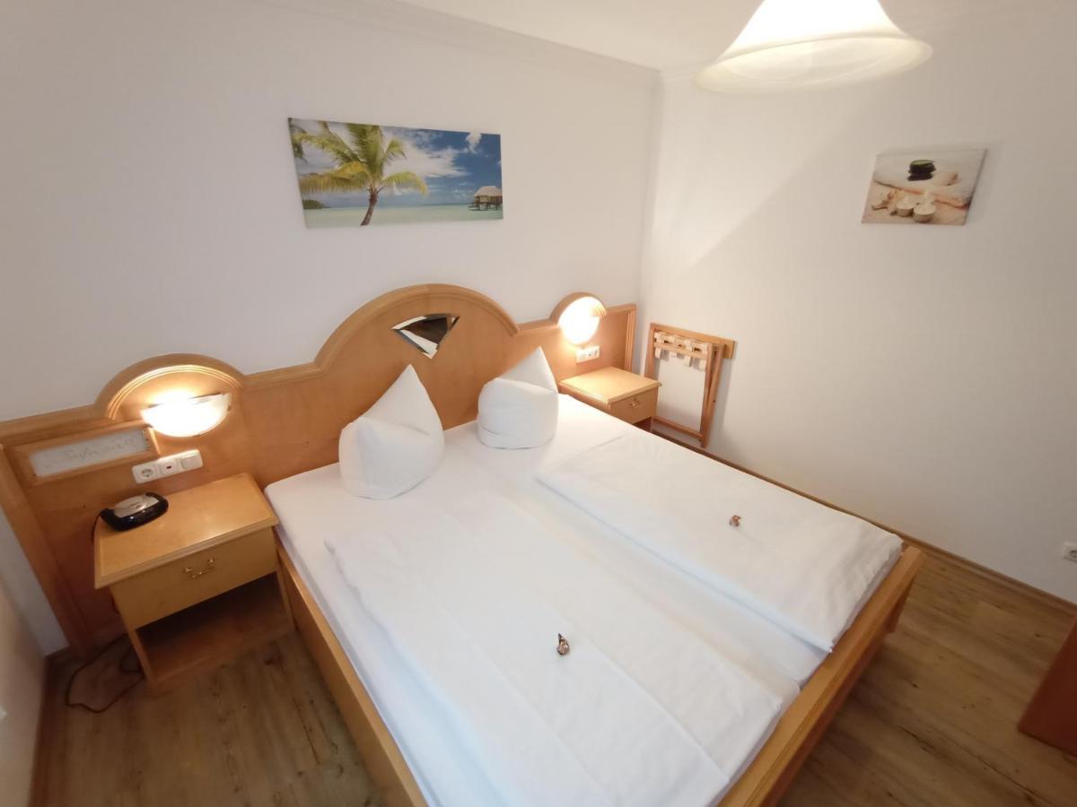 Hohenwarth Ferienappartement Gutshof מראה חיצוני תמונה